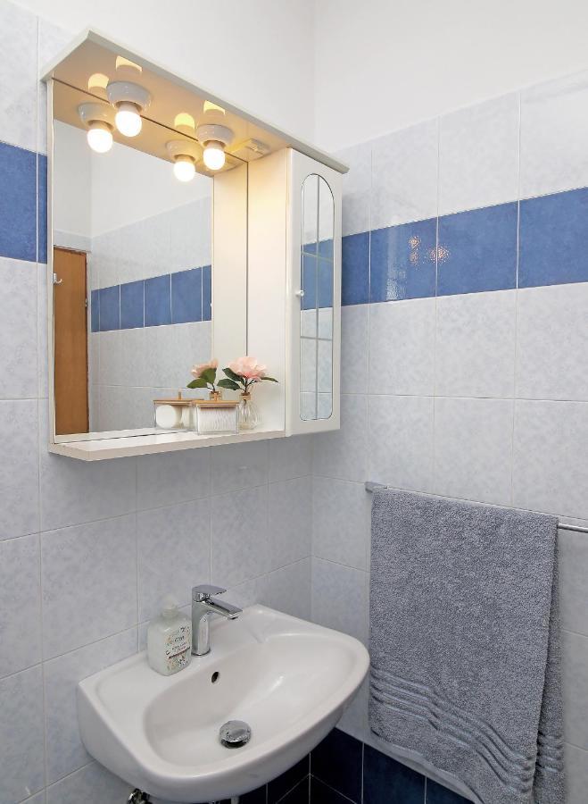 Apartmani Krmek Млини Екстериор снимка